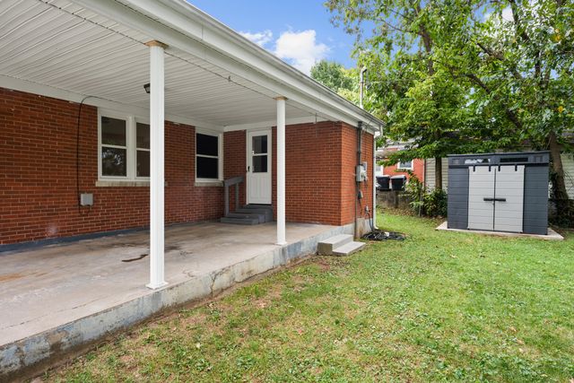 546 Freeman Drive, Lexington, KY 40505