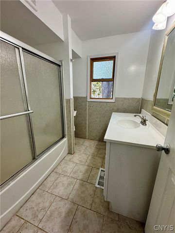 203 Anita Avenue, Salina, NY 13088