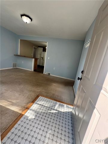 203 Anita Avenue, Salina, NY 13088