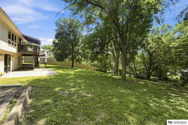 304 Bellevue Boulevard S, Bellevue, NE 68005