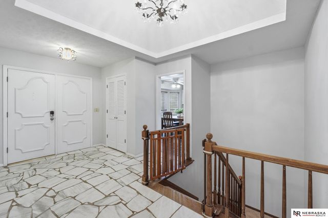 304 Bellevue Boulevard S, Bellevue, NE 68005