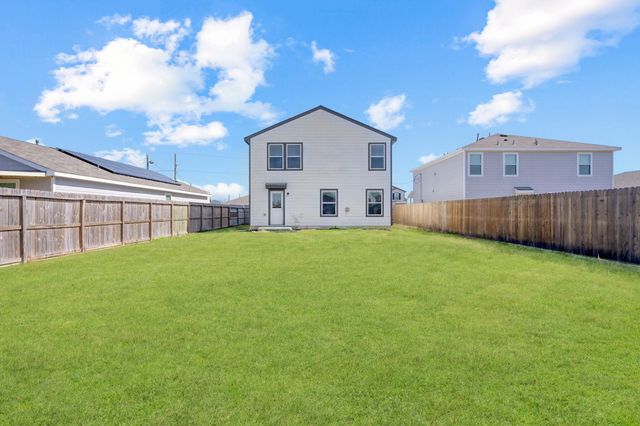 68 Road 51026, Cleveland, TX 77327