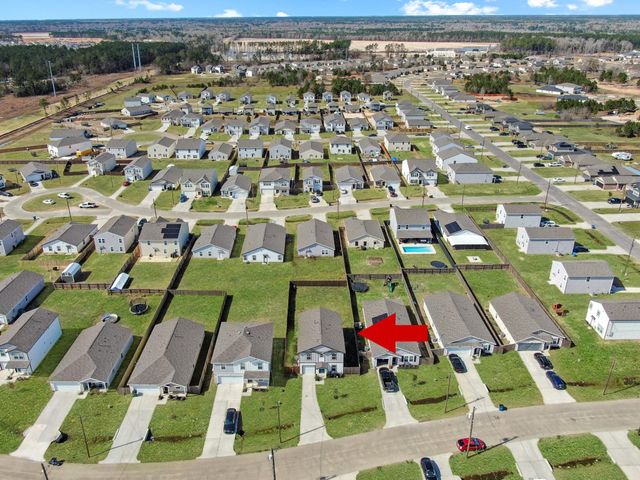 68 Road 51026, Cleveland, TX 77327