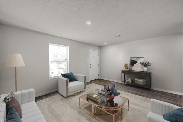 68 Road 51026, Cleveland, TX 77327