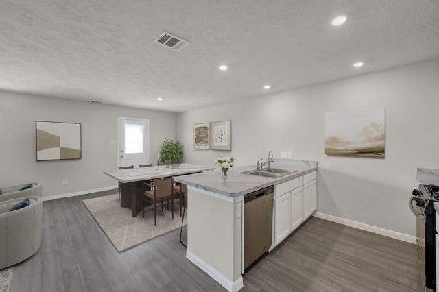 68 Road 51026, Cleveland, TX 77327