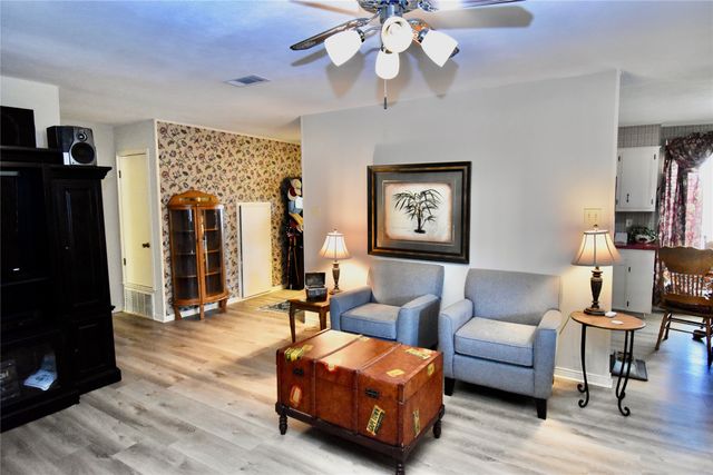 3806 NW County Road 0013, Corsicana, TX 75110