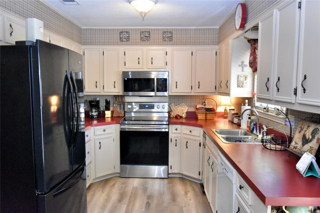 3806 NW County Road 0013, Corsicana, TX 75110