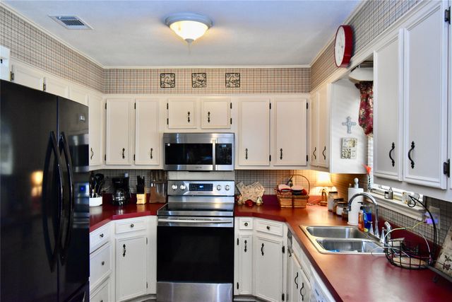 3806 NW County Road 0013, Corsicana, TX 75110