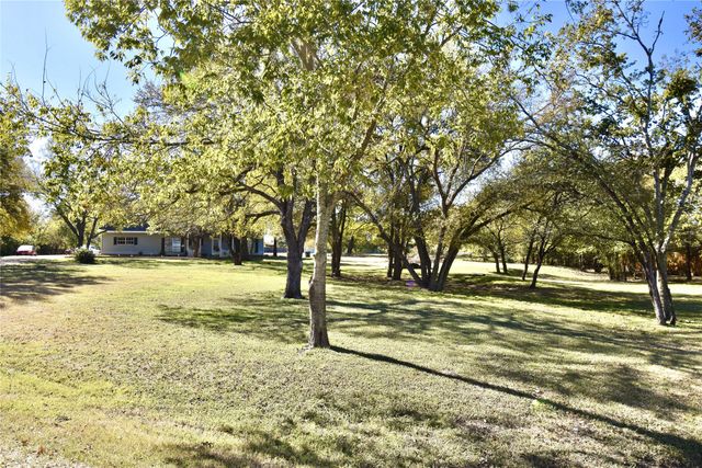 3806 NW County Road 0013, Corsicana, TX 75110