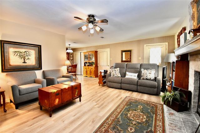 3806 NW County Road 0013, Corsicana, TX 75110