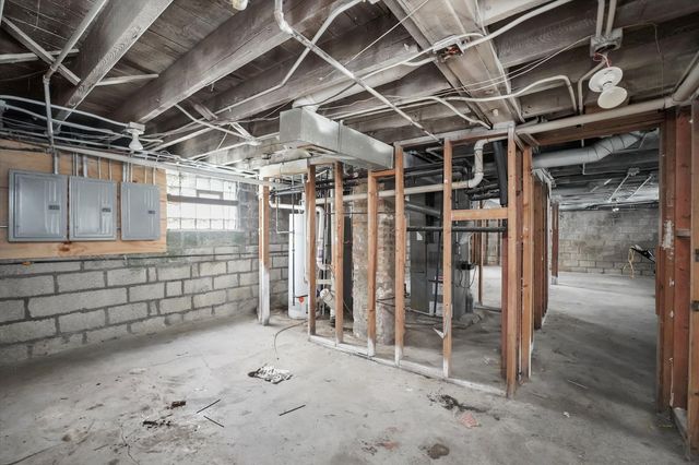 1611 Saint Charles Road, Maywood, IL 60153