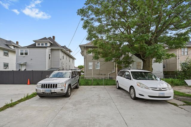 1611 Saint Charles Road, Maywood, IL 60153