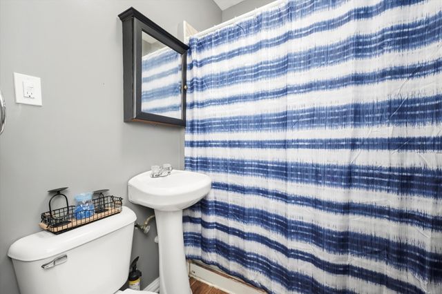 1611 Saint Charles Road, Maywood, IL 60153