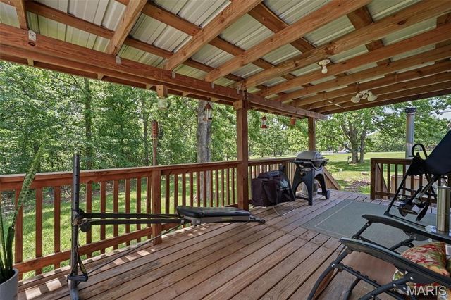 2622 Old Mount Hope Road, Lonedell, MO 63060