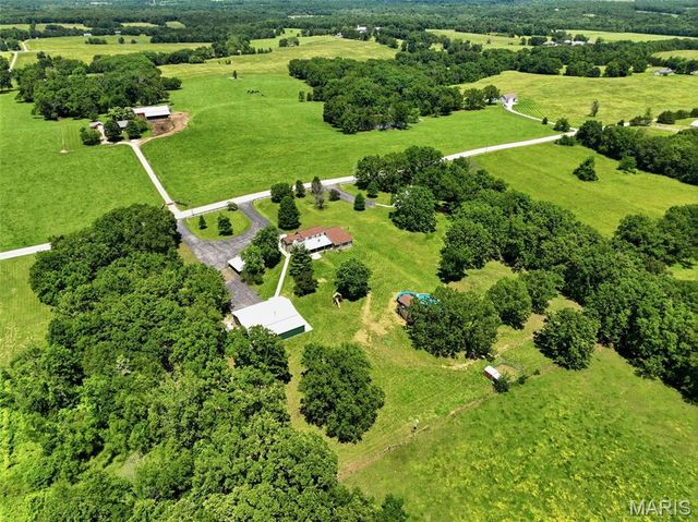 2622 Old Mount Hope Road, Lonedell, MO 63060