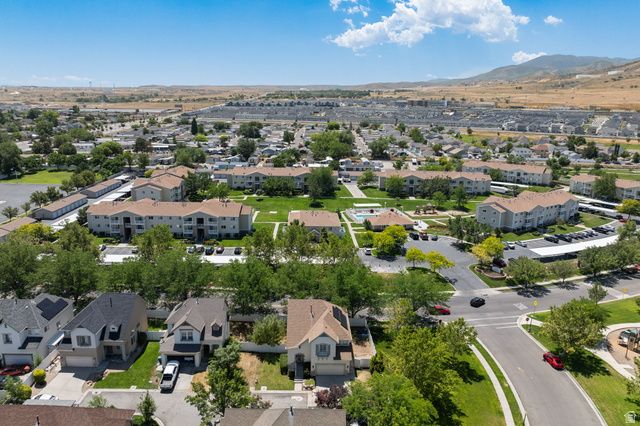 3584 S AUTUMN GATE CT, Magna, UT 84044