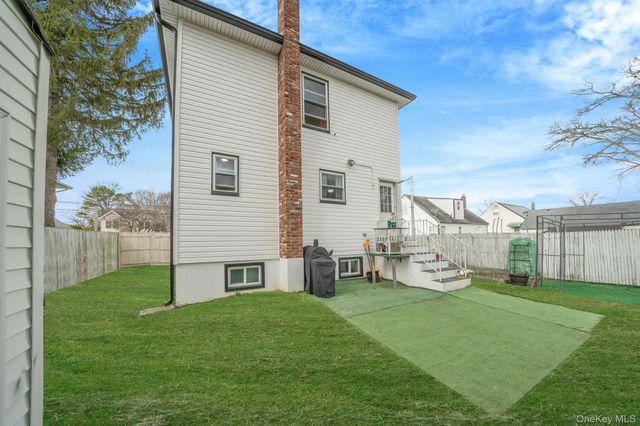 172 Lake Drive, Wyandanch, NY 11798
