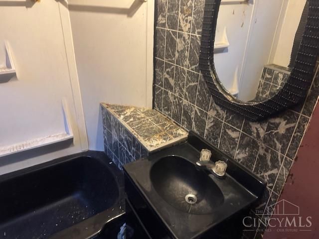 1623 Sutter Avenue, Cincinnati, OH 45225