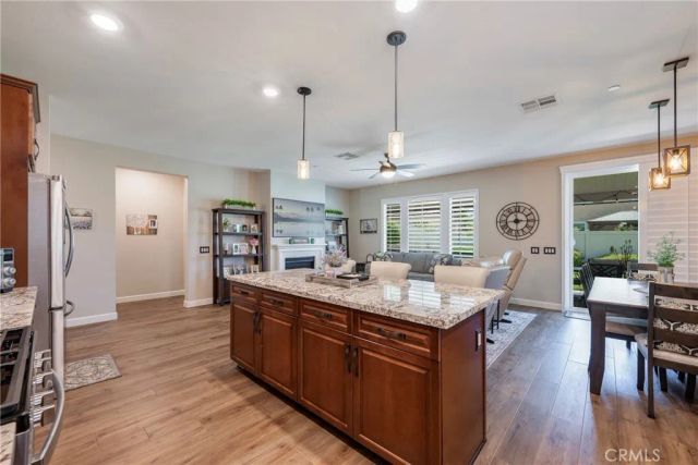 1476 Wicklow, Redlands, CA 92374