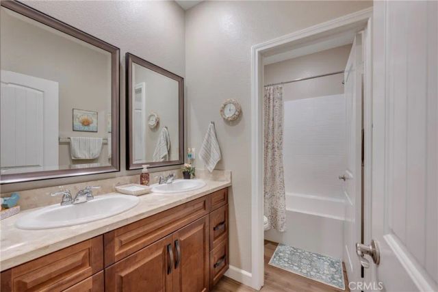1476 Wicklow, Redlands, CA 92374