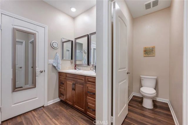1476 Wicklow, Redlands, CA 92374