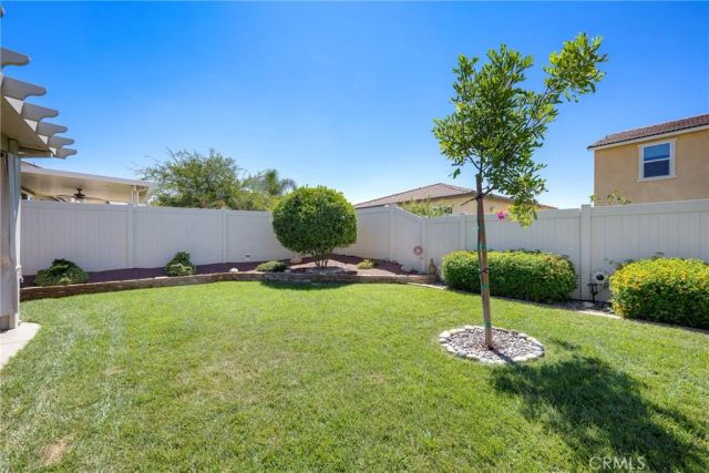 1476 Wicklow, Redlands, CA 92374