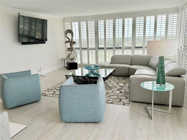 3301 BAYSHORE BOULEVARD 1001E, Tampa, FL 33629