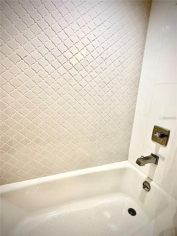 3301 BAYSHORE BOULEVARD 1001E, Tampa, FL 33629