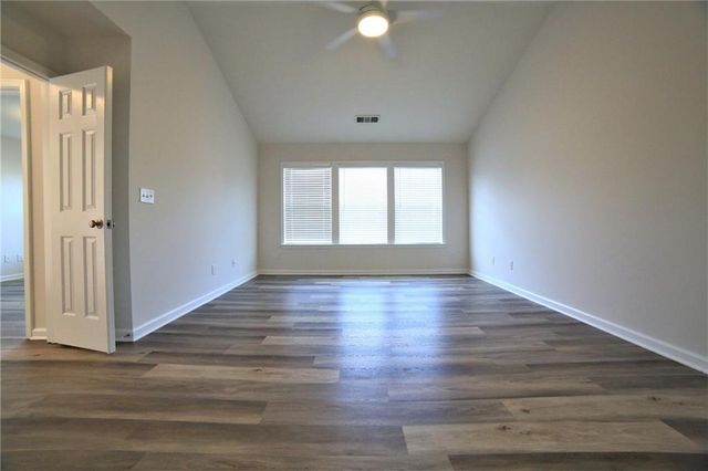 8305 Grenadier Trail, Suwanee, GA 30024