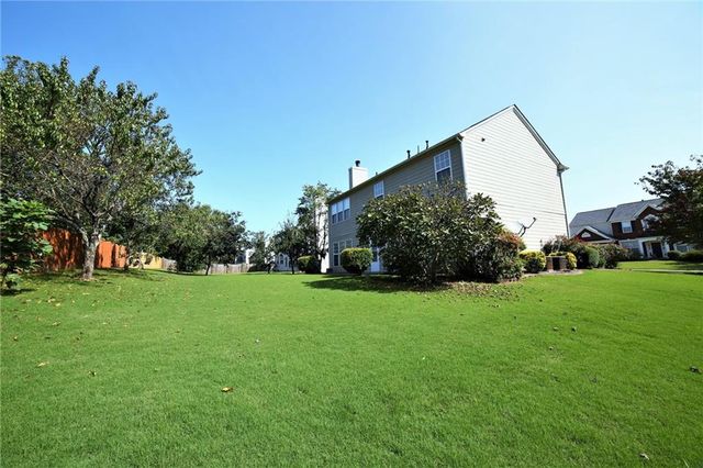 8305 Grenadier Trail, Suwanee, GA 30024