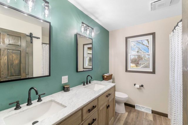 426 Ash Street, Fredericksburg, IA 50630