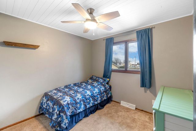 426 Ash Street, Fredericksburg, IA 50630