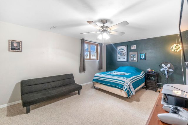 426 Ash Street, Fredericksburg, IA 50630