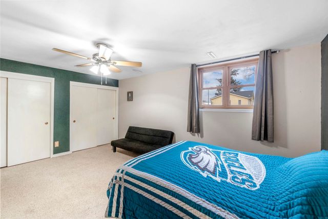 426 Ash Street, Fredericksburg, IA 50630