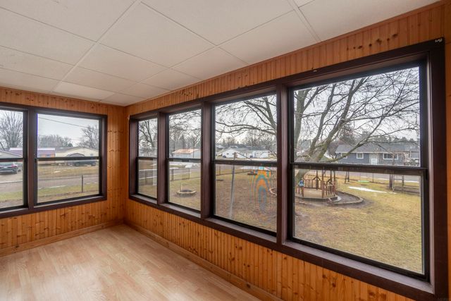 426 Ash Street, Fredericksburg, IA 50630