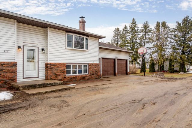 426 Ash Street, Fredericksburg, IA 50630