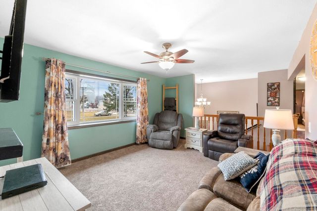 426 Ash Street, Fredericksburg, IA 50630