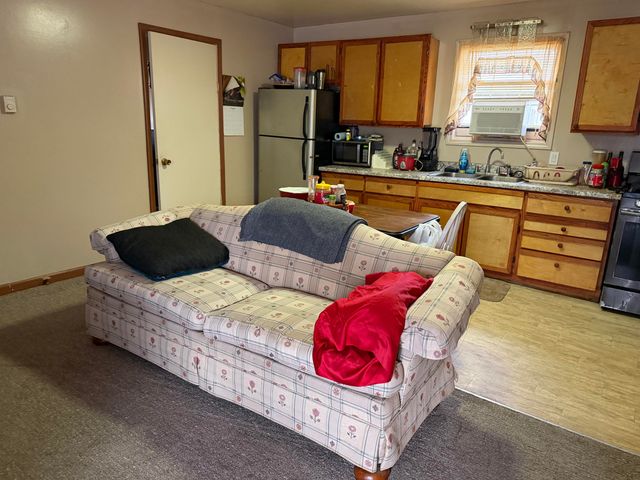 39 S Lakeview Lane, Galena, MO 65656