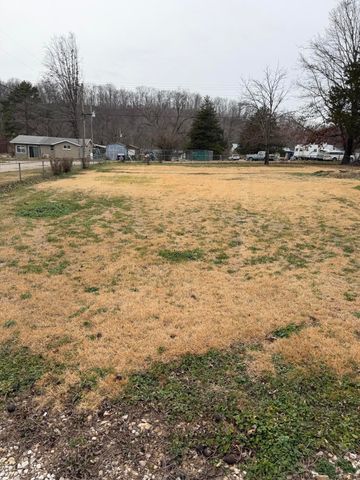 39 S Lakeview Lane, Galena, MO 65656