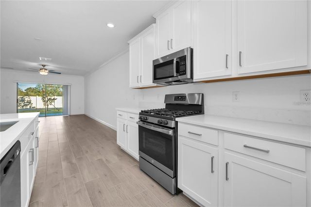 17432 HOLLY WELL AVENUE, Wimauma, FL 33598