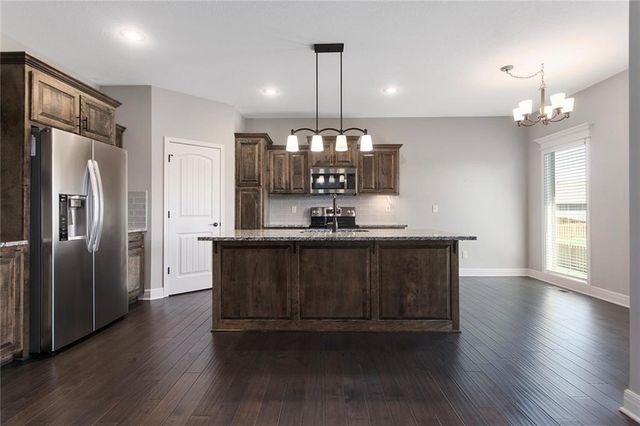 10823 N Corrington Avenue, Kansas City, MO 64156