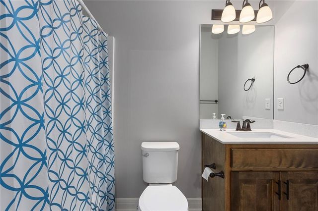 10823 N Corrington Avenue, Kansas City, MO 64156