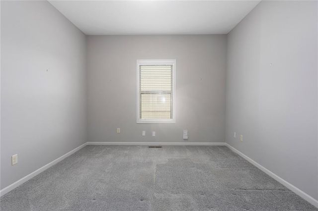 10823 N Corrington Avenue, Kansas City, MO 64156