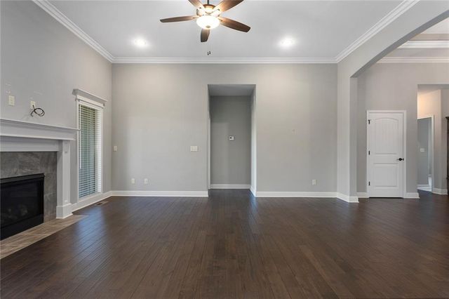 10823 N Corrington Avenue, Kansas City, MO 64156