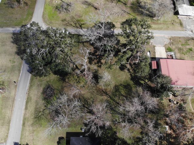 0 Spencer, Jones Creek, TX 77541