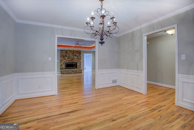 1030 Lake Haynes Drive NE, Conyers, GA 30012