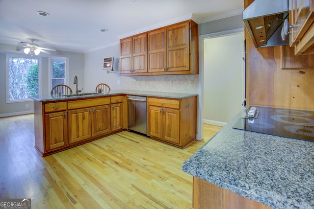 1030 Lake Haynes Drive NE, Conyers, GA 30012