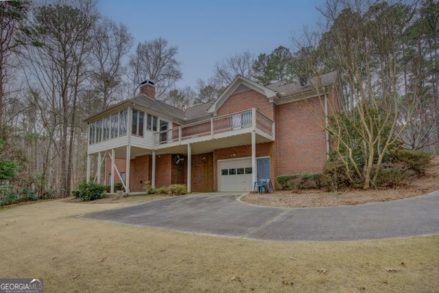 1030 Lake Haynes Drive NE, Conyers, GA 30012