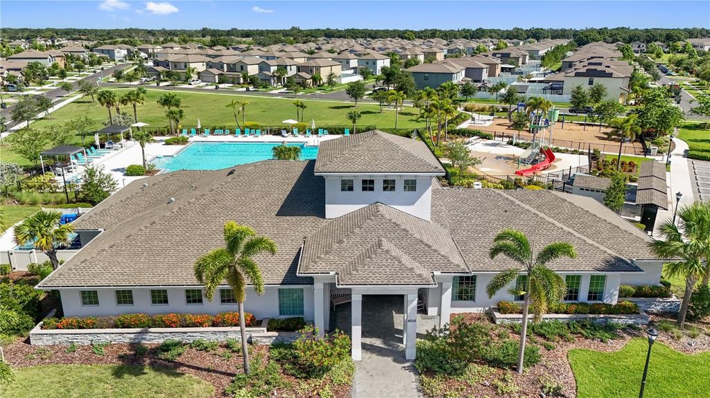 Image 23 of property listing at 4726 WILD SENNA BOULEVARD, Tampa, FL 33619