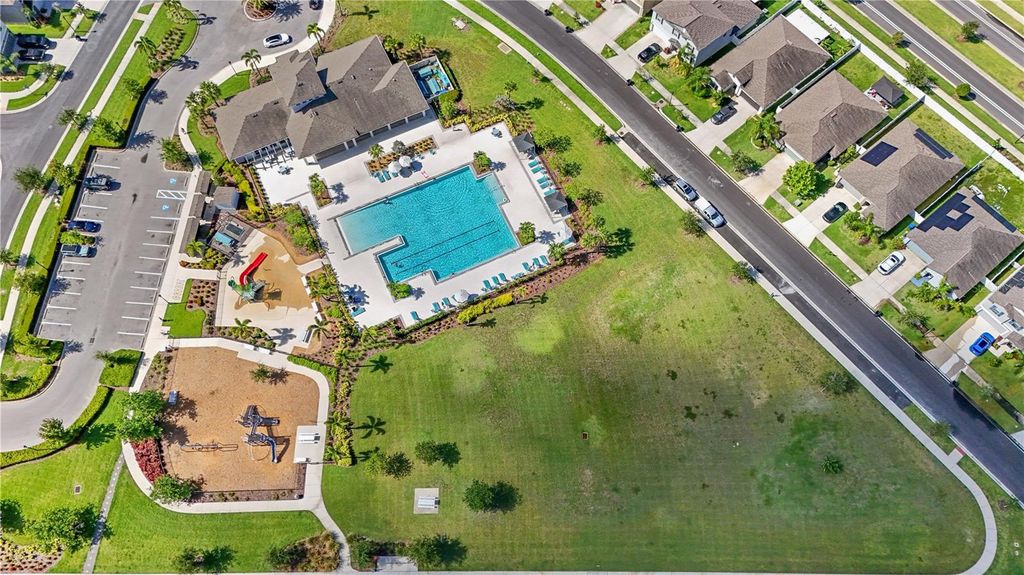 Image 27 of property listing at 4726 WILD SENNA BOULEVARD, Tampa, FL 33619